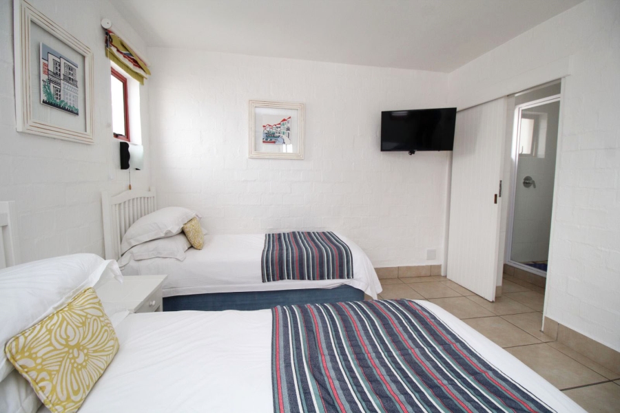 2 Bedroom Property for Sale in Mykonos Western Cape